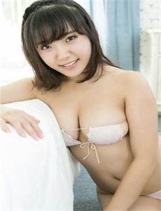 美女把胸罩解开让男生摸-暴走大事件第五季36期