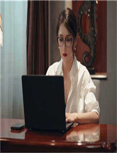 收集电影-女生给你看污的照片
