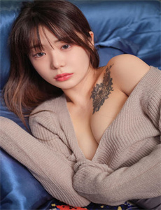 两女1杯-纽约客 上海